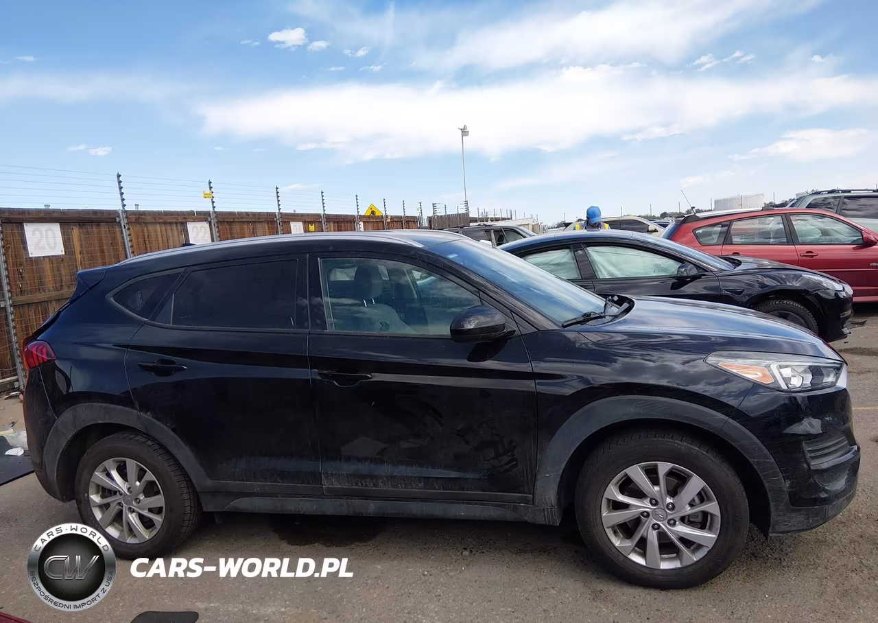 2019 Hyundai Tucson Value VIN:KM8J3CA42KU068371 - 13