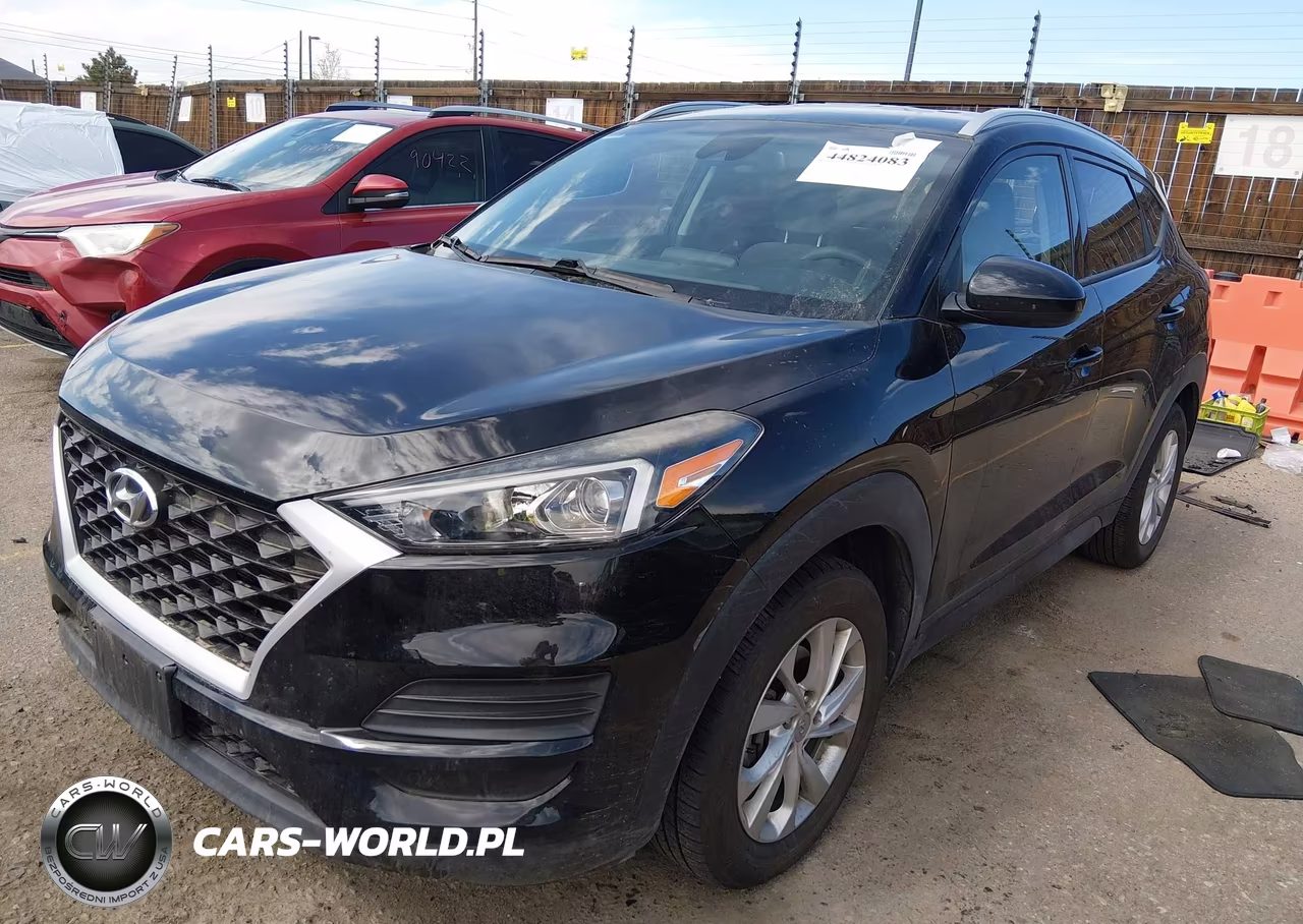 2019 Hyundai Tucson Value VIN:KM8J3CA42KU068371 - 2