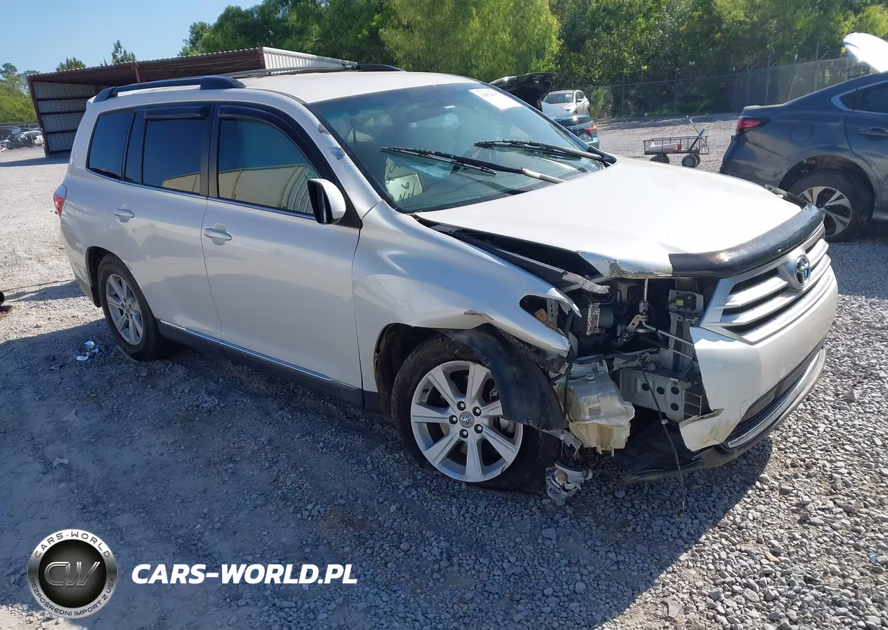 2013 Toyota Highlander Base Plus V6