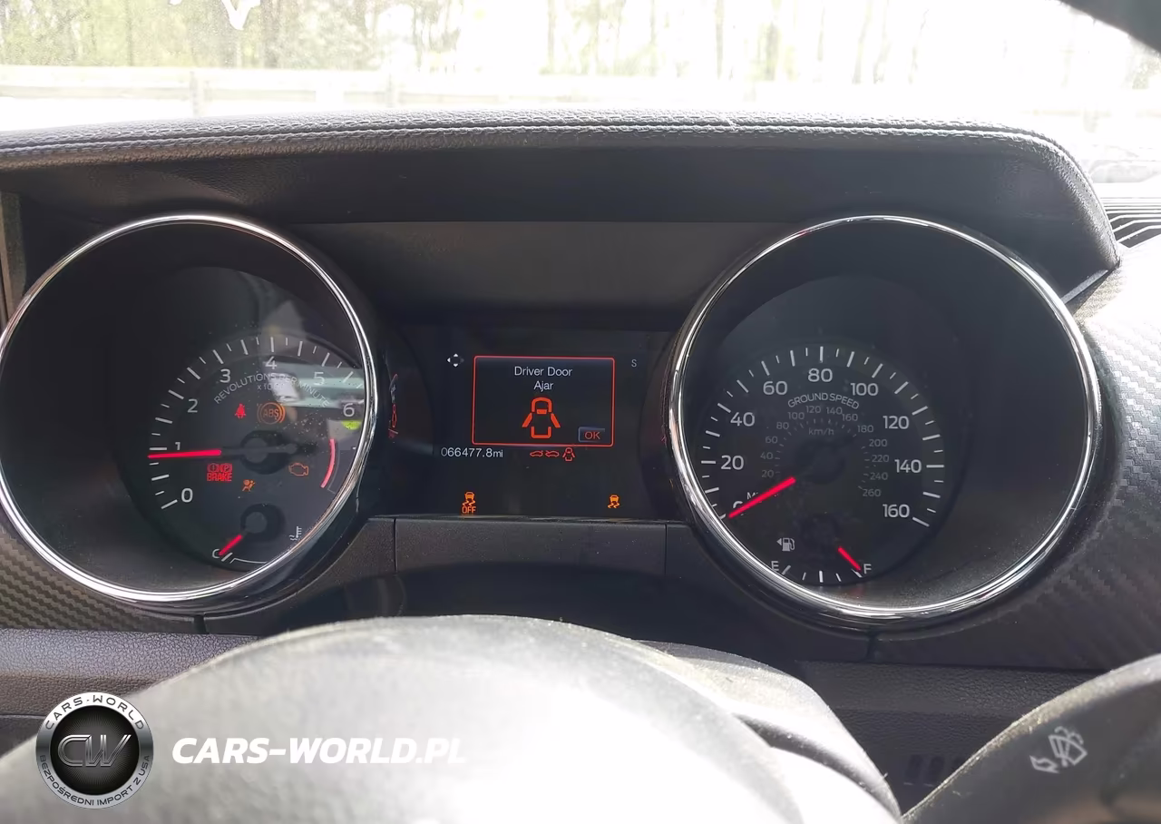 2017 Ford Mustang V6 VIN:1FA6P8AMXH5301420 - 7