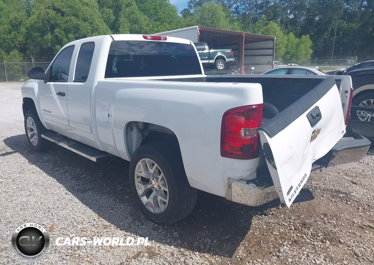 2012 Chevrolet Silverado 1500 Ls VIN:1GCRCREA9CZ306621 - 3