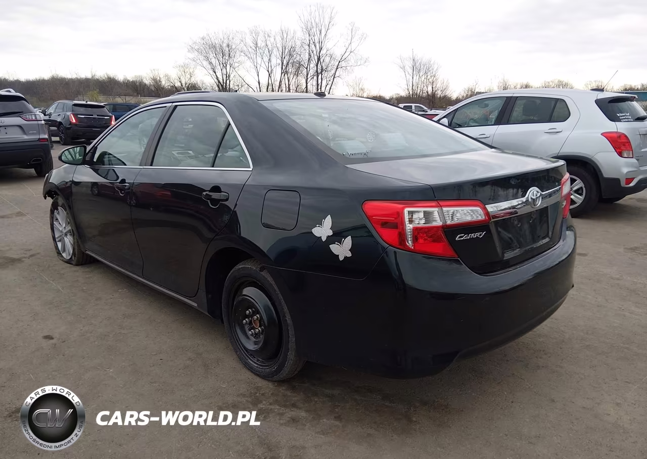 2013 Toyota Camry Xle VIN:4T4BF1FK0DR290732 - 3