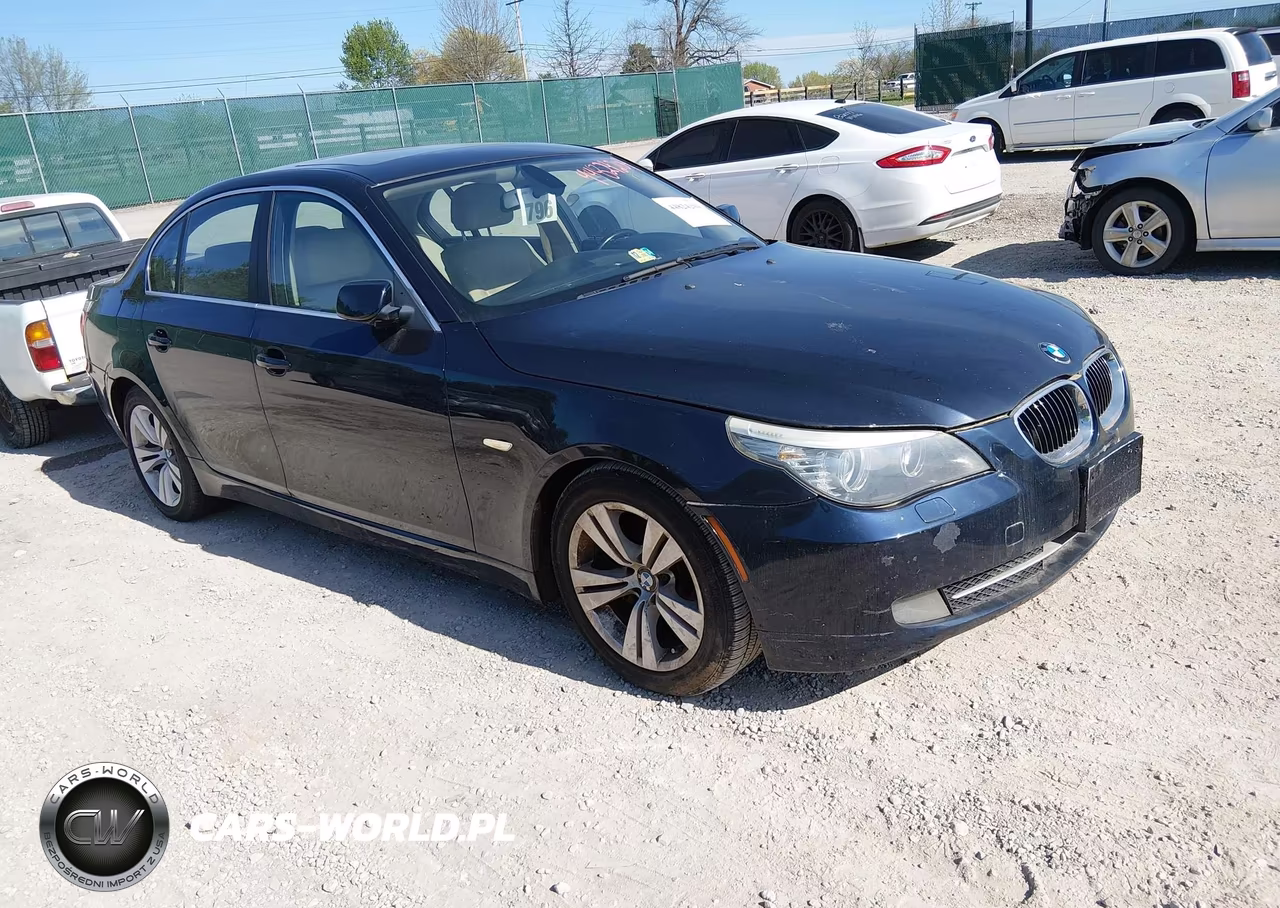 2010 BMW 528I