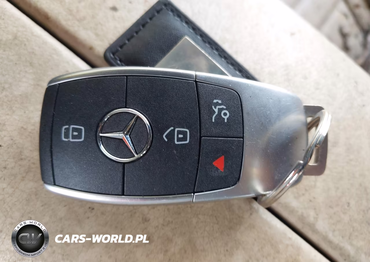 2021 Mercedes-Benz C 300 Sedan VIN:W1KWF8DB3MR644814 - 11