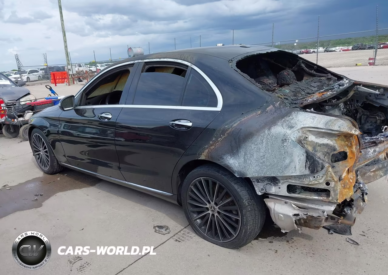 2021 Mercedes-Benz C 300 Sedan VIN:W1KWF8DB3MR644814 - 15