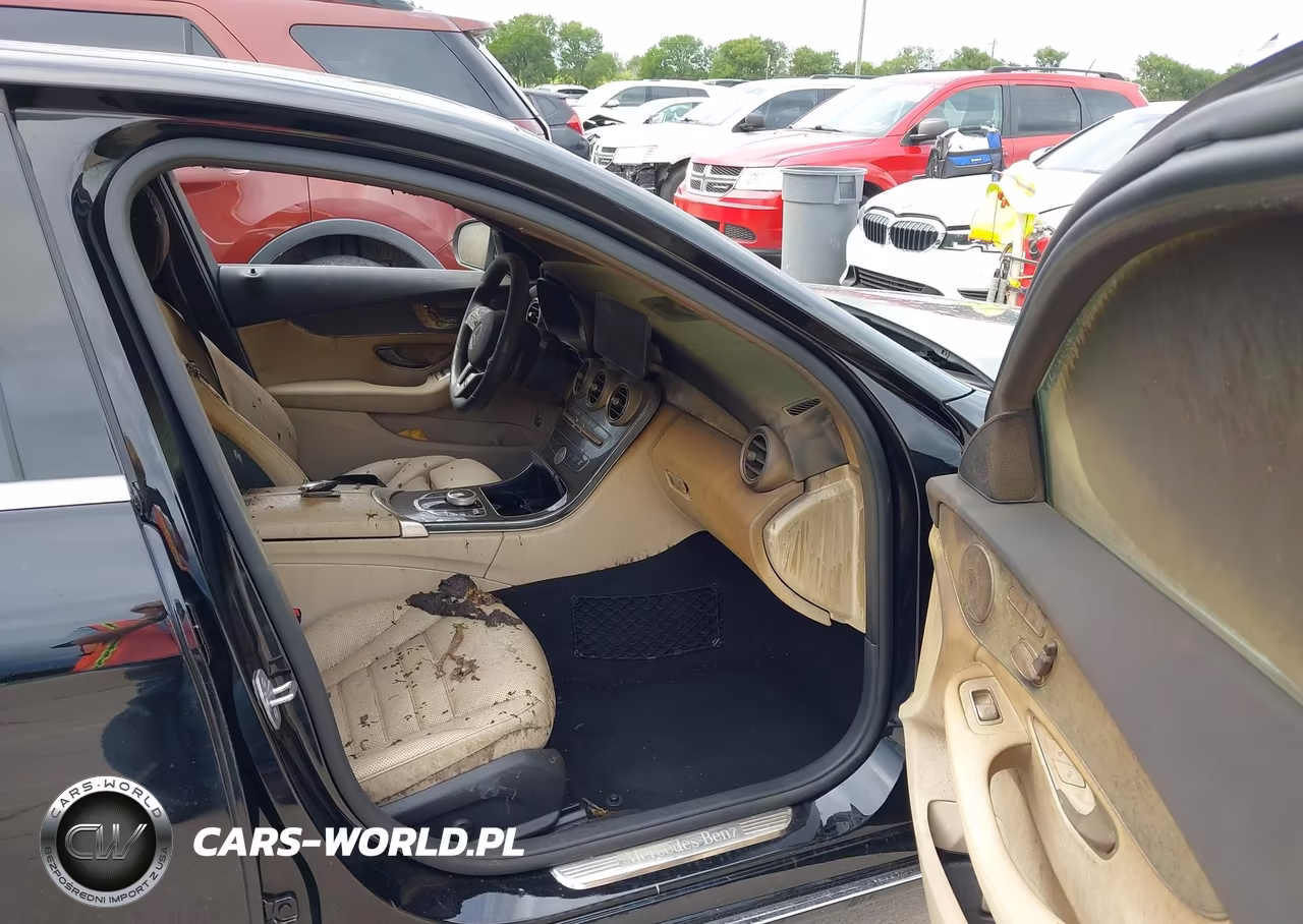 2021 Mercedes-Benz C 300 Sedan VIN:W1KWF8DB3MR644814 - 5