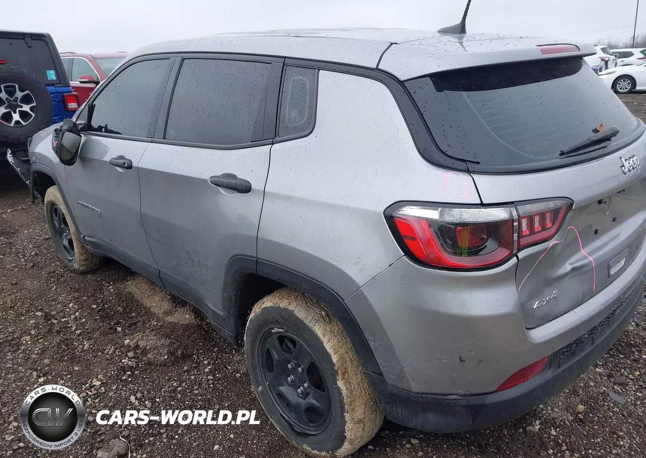 2021 Jeep Compass Sport 4X4 VIN:3C4NJDAB6MT537359 - 3