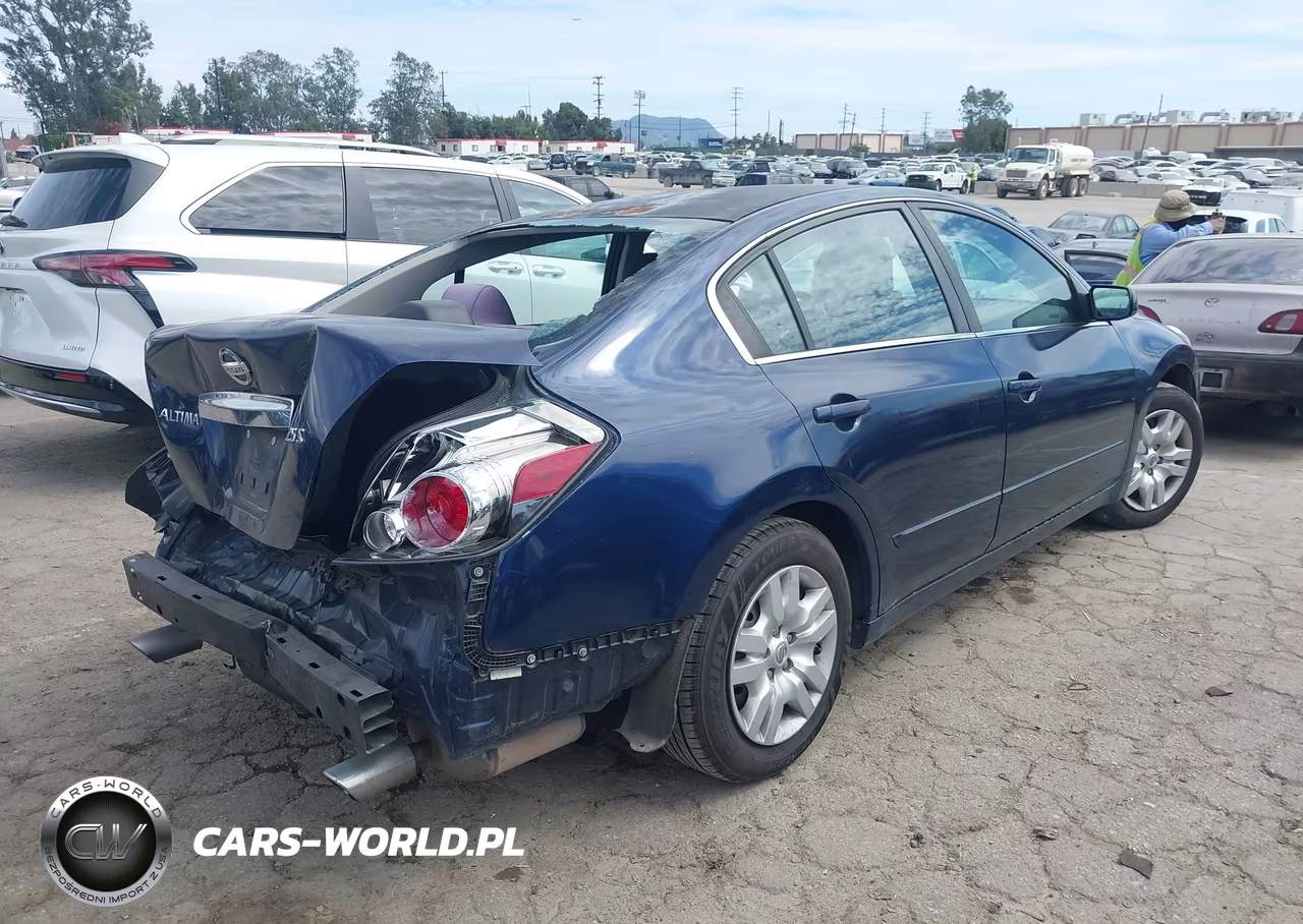 2012 Nissan Altima 2.5 S VIN:1N4AL2AP5CC242603 - 4