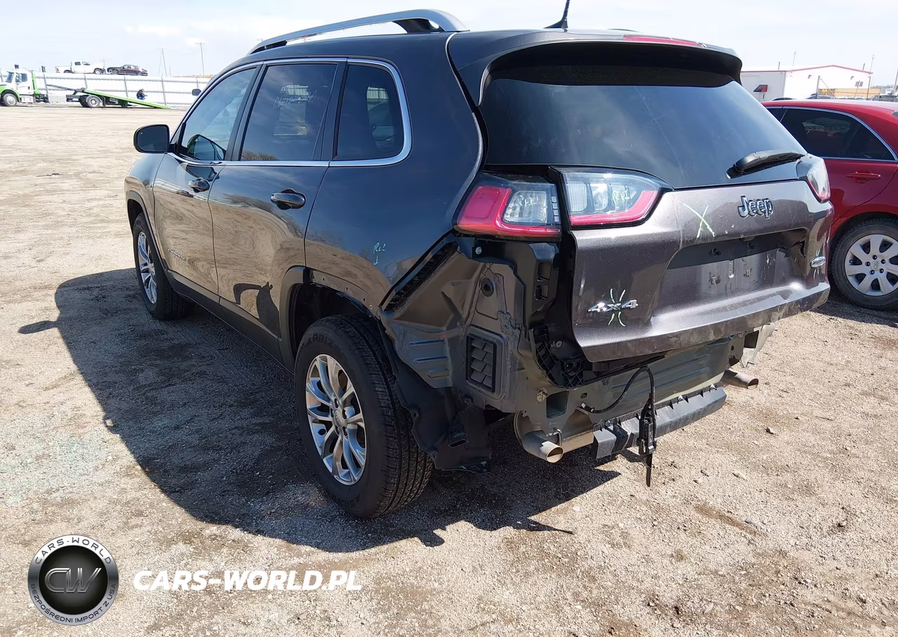 2021 Jeep Cherokee Latitude Lux 4X4 VIN:1C4PJMMX9MD111316 - 18