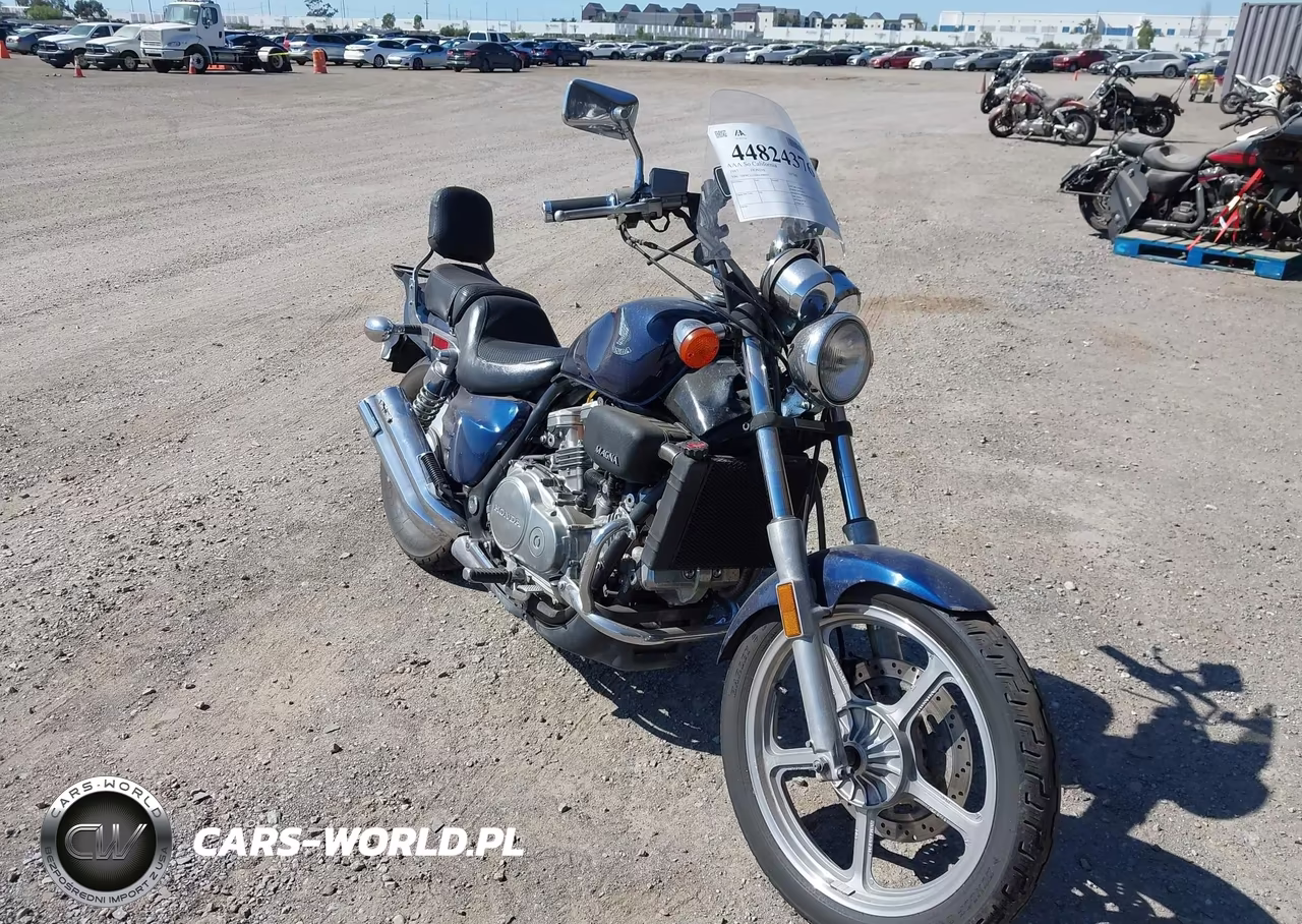 1987 Honda Vf700 C – zdjęcie 1 z 13
