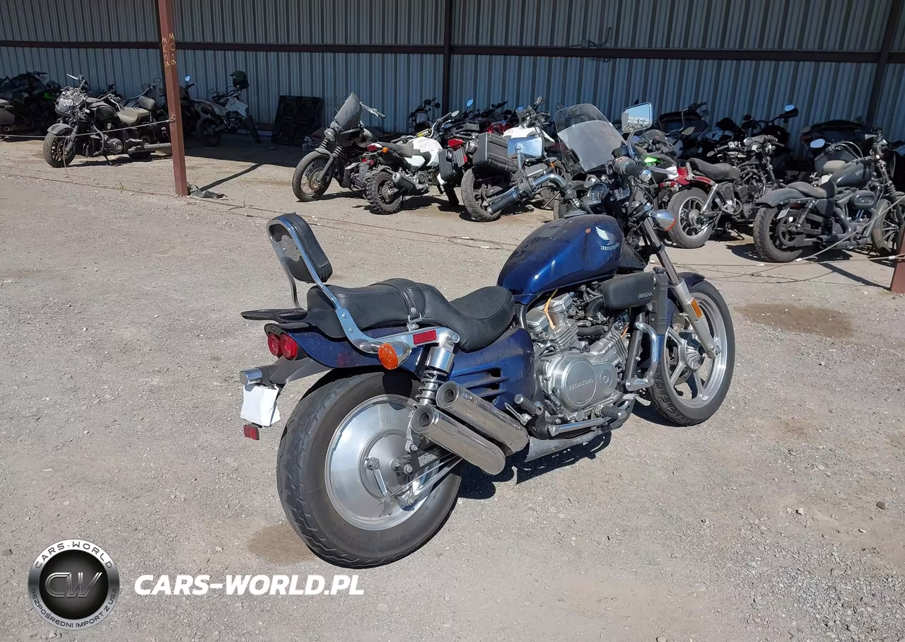 1987 Honda Vf700 C VIN:1HFRC211XHA306037 - 4