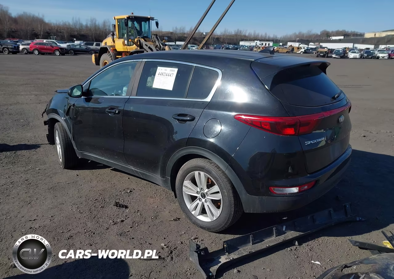 2018 Kia Sportage Lx VIN:KNDPMCACXJ7402713 - 3