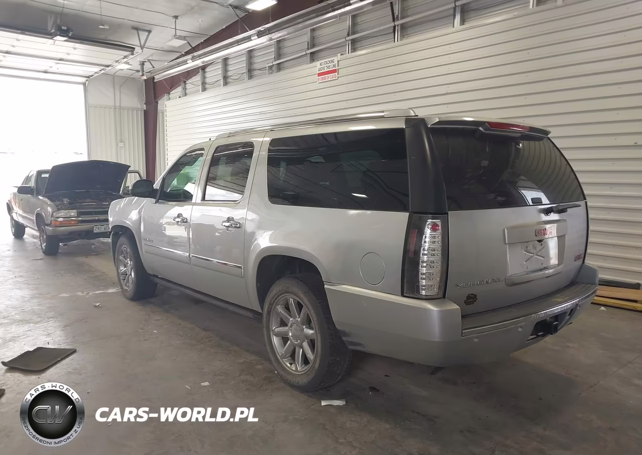 2014 GMC Yukon Xl Denali VIN:1GKS2MEF0ER184631 - 3