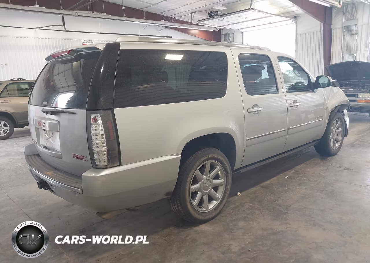 2014 GMC Yukon Xl Denali VIN:1GKS2MEF0ER184631 - 4