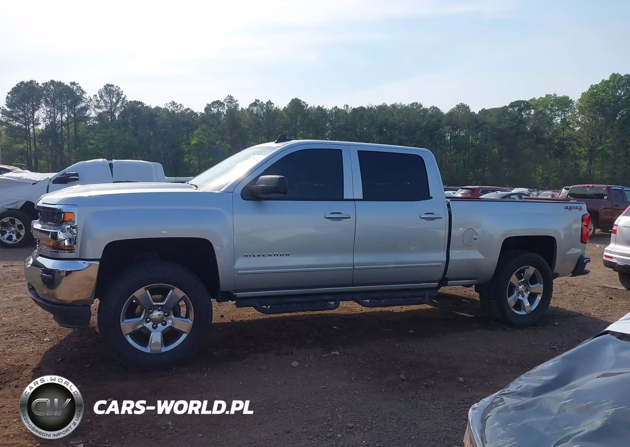 2018 Chevrolet Silverado 1500 1Lt VIN:3GCUKREC0JG473378 - 14