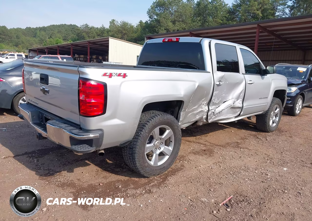2018 Chevrolet Silverado 1500 1Lt VIN:3GCUKREC0JG473378 - 4