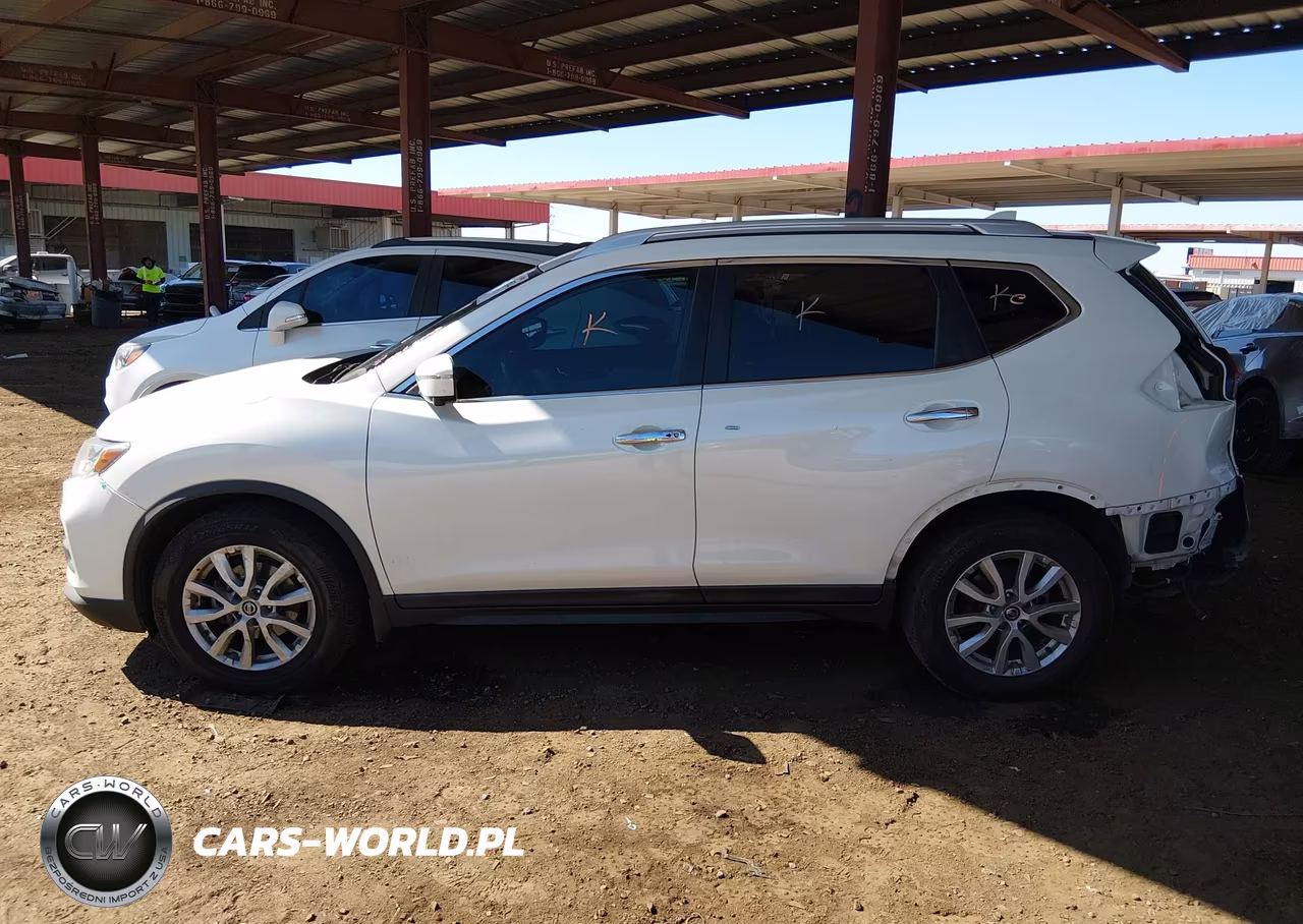 2018 Nissan Rogue Sv VIN:KNMAT2MT7JP560988 - 13