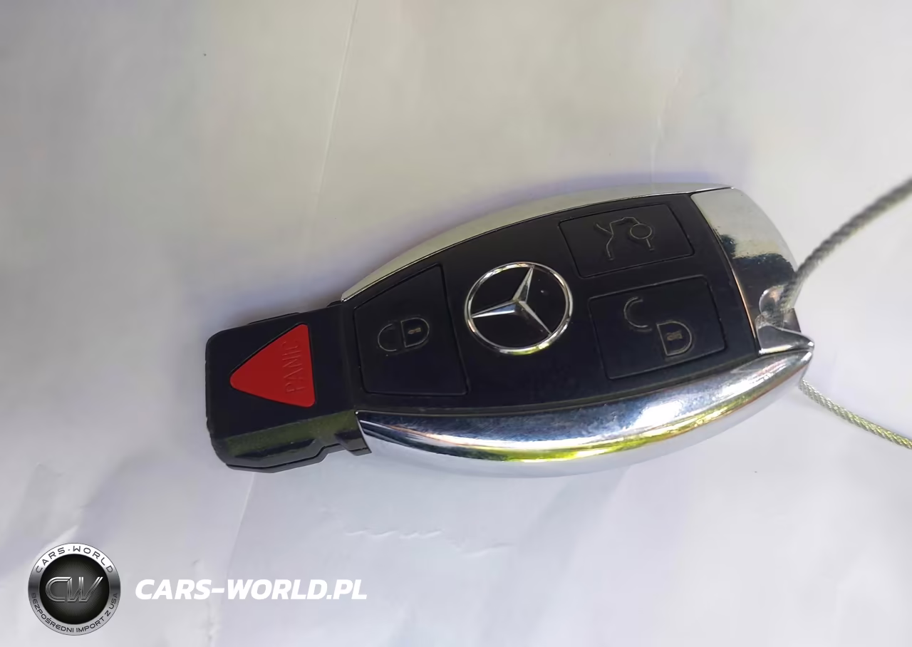 2018 Mercedes-Benz C 300 VIN:55SWF4JB9JU269647 - 11