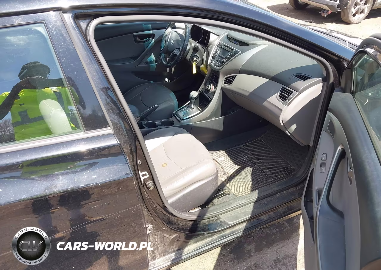 2013 Hyundai Elantra Limited VIN:KMHDH4AE1DU669562 - 5