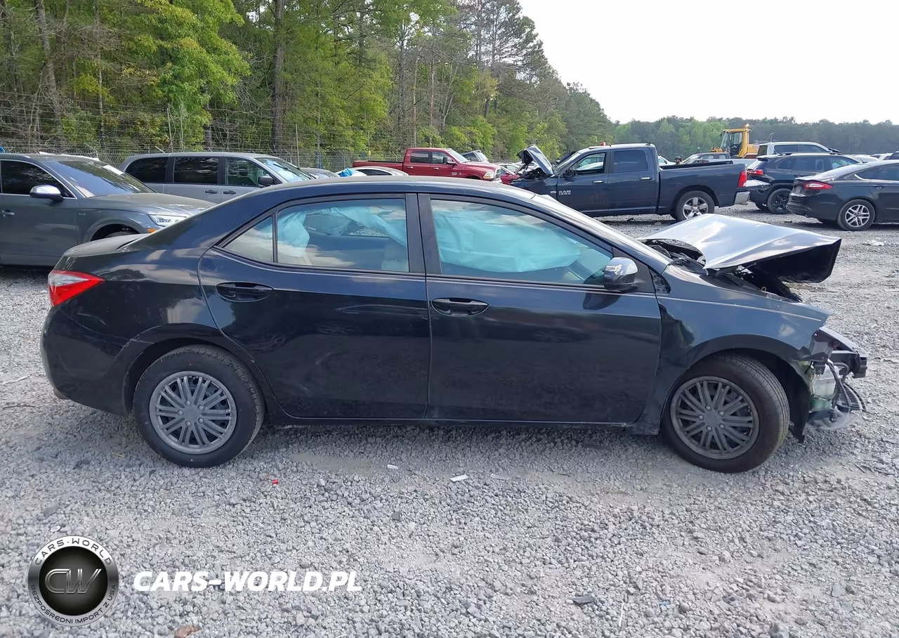 2015 Toyota Corolla Le VIN:2T1BURHE3FC388793 - 13