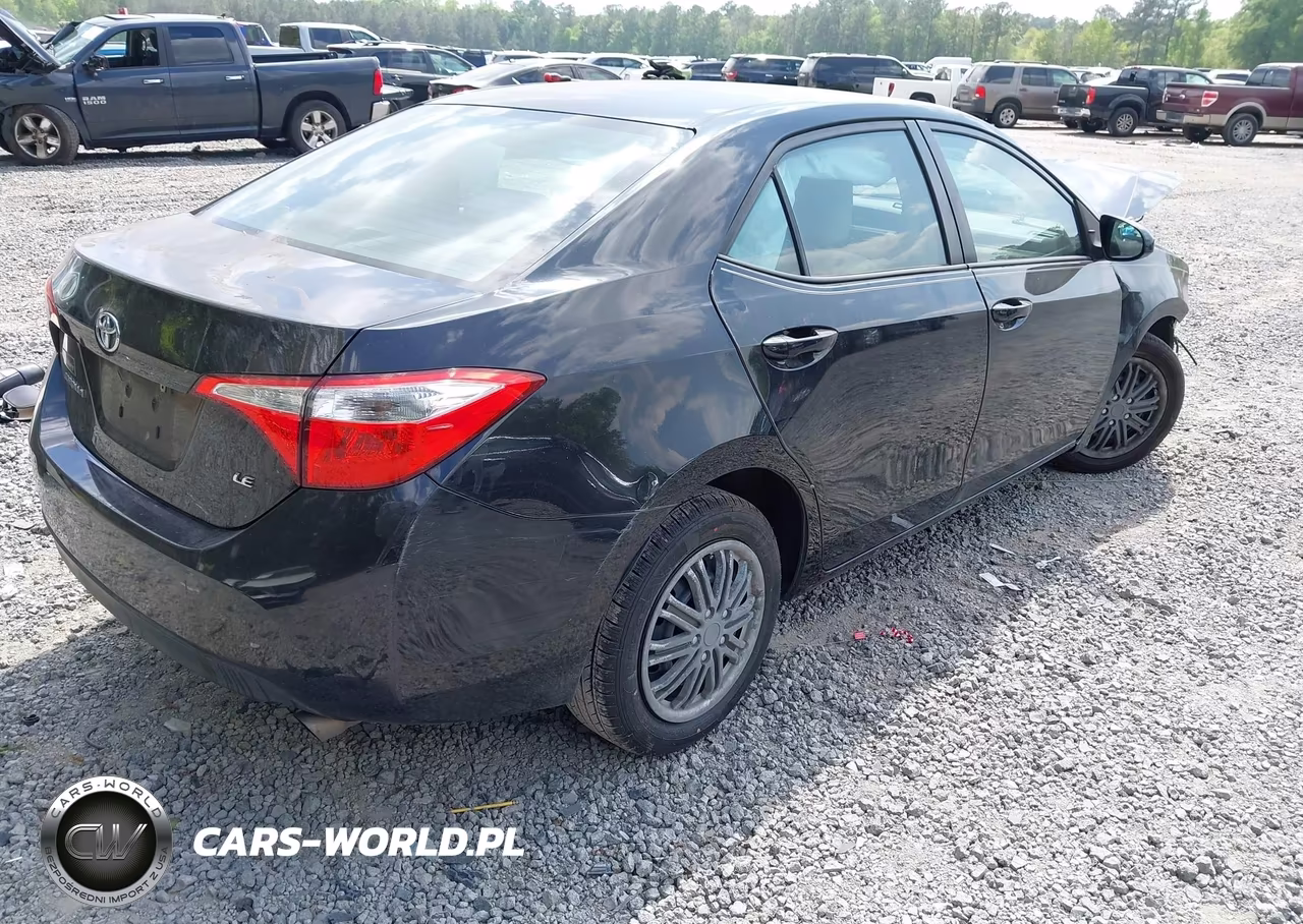 2015 Toyota Corolla Le VIN:2T1BURHE3FC388793 - 4
