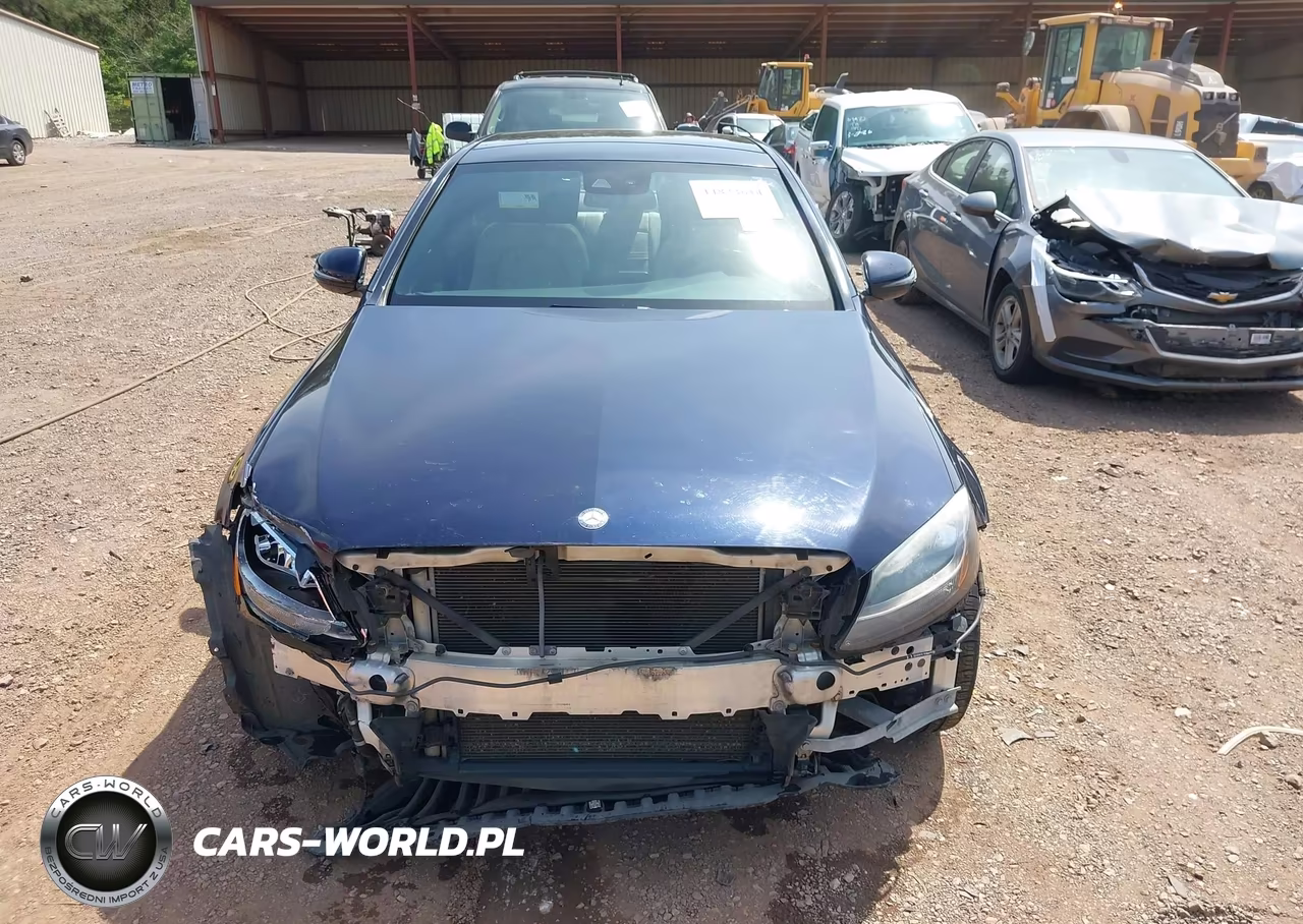 2016 Mercedes-Benz C 300 4Matic VIN:55SWF4KB3GU128371 - 13
