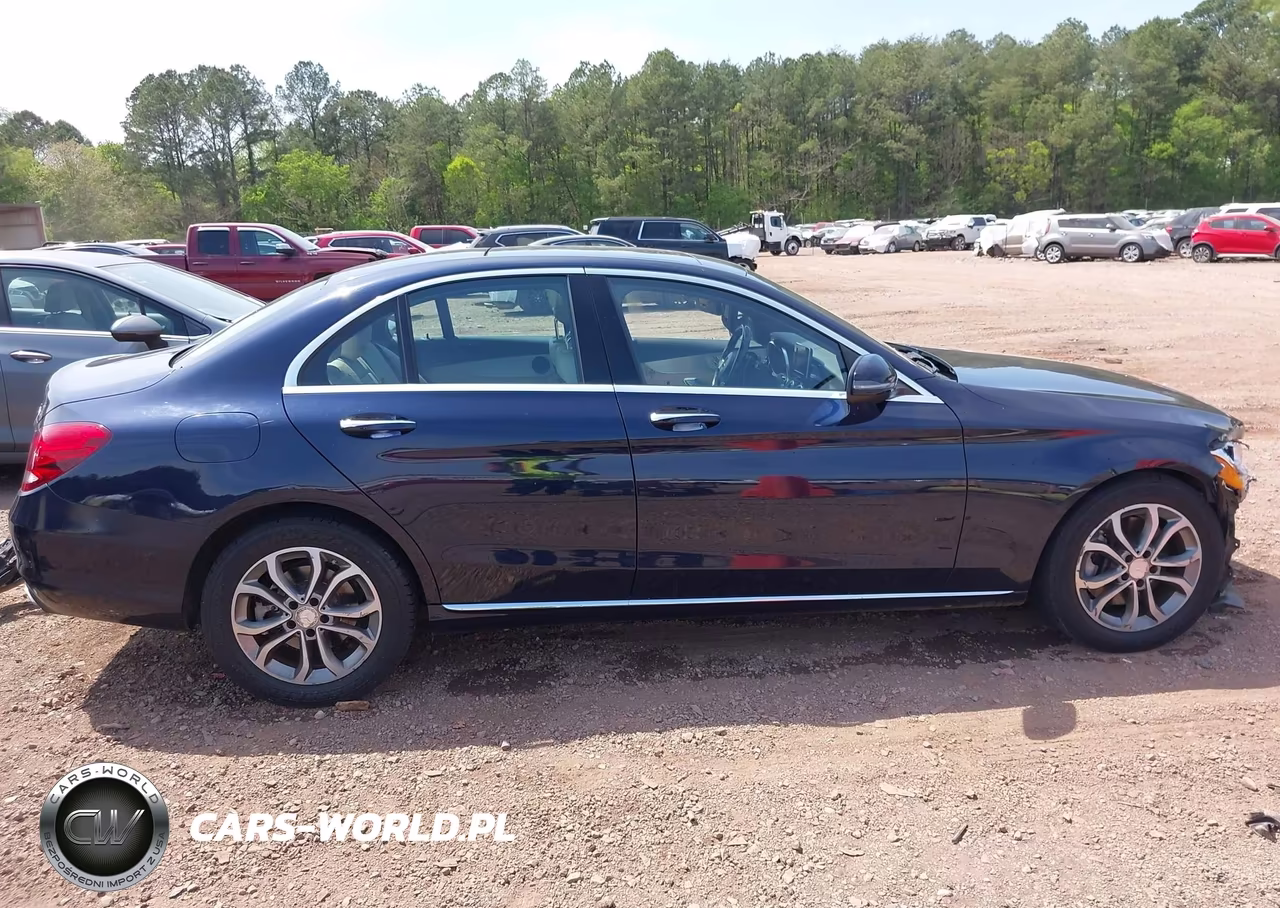 2016 Mercedes-Benz C 300 4Matic VIN:55SWF4KB3GU128371 - 14