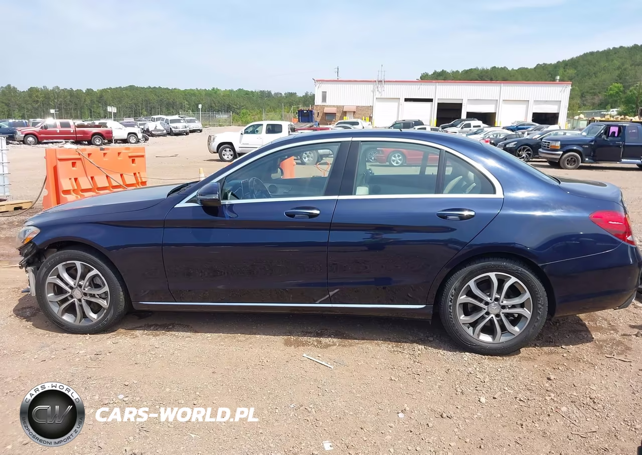 2016 Mercedes-Benz C 300 4Matic VIN:55SWF4KB3GU128371 - 15