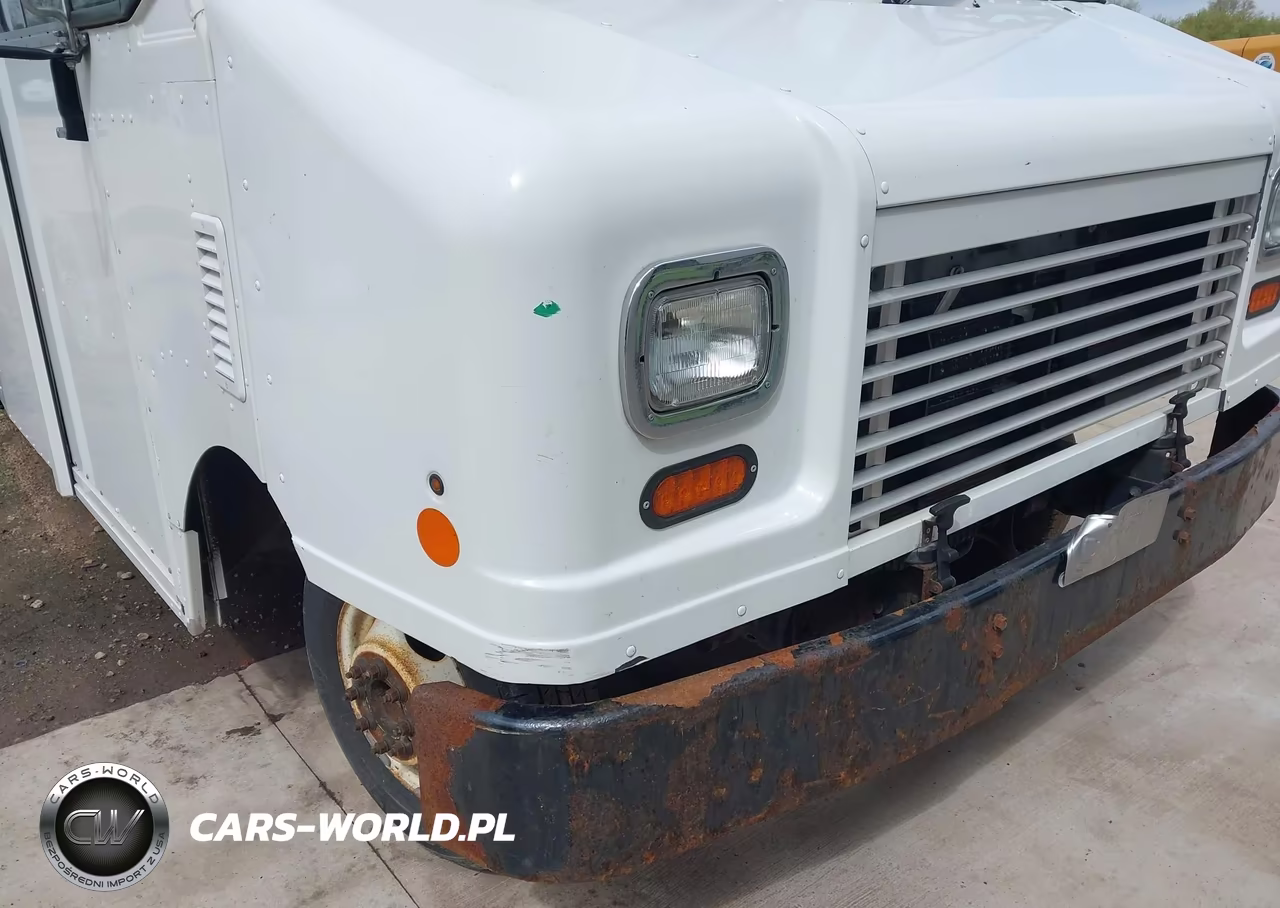 2014 Ford E-450 Stripped VIN:1FC3E4KLXEDA88147 - 11