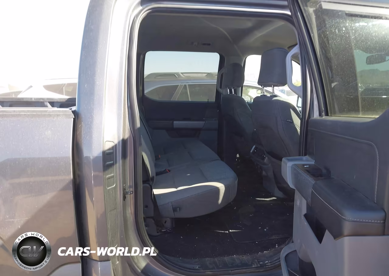 2024 Ford F-150 Xlt VIN:1FTEW3KP4RKD17703 - 8