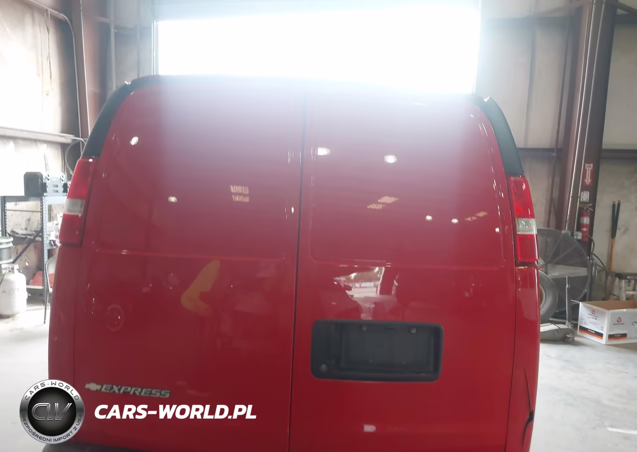 2017 Chevrolet Express 3500 Work Van VIN:1GCZGHFG1H1211283 - 17