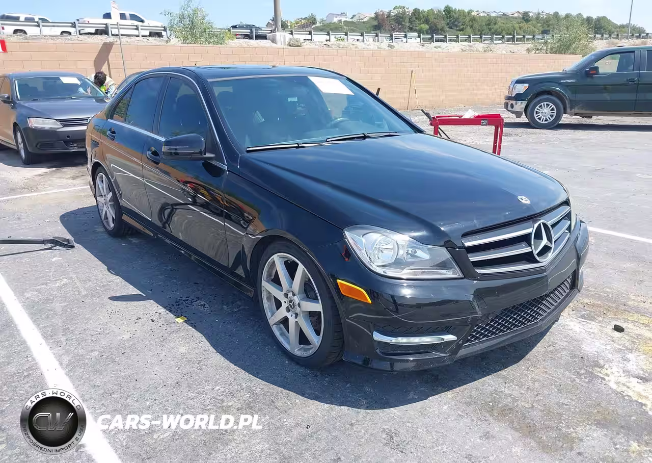 2013 Mercedes-Benz C 250 Sport