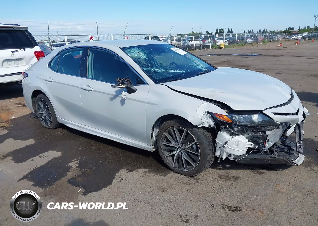 2022 Toyota Camry Se