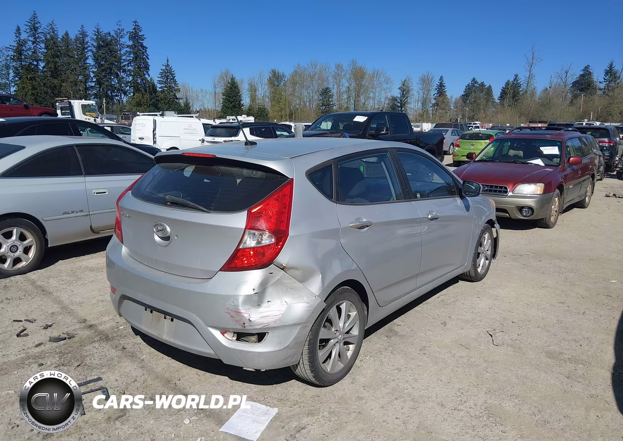2012 Hyundai Accent Se VIN:KMHCU5AE6CU049107 - 4