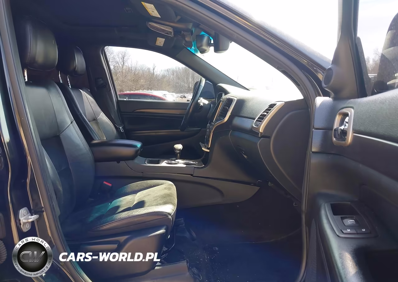 2015 Jeep Grand Cherokee Altitude VIN:1C4RJFAG3FC637216 - 5