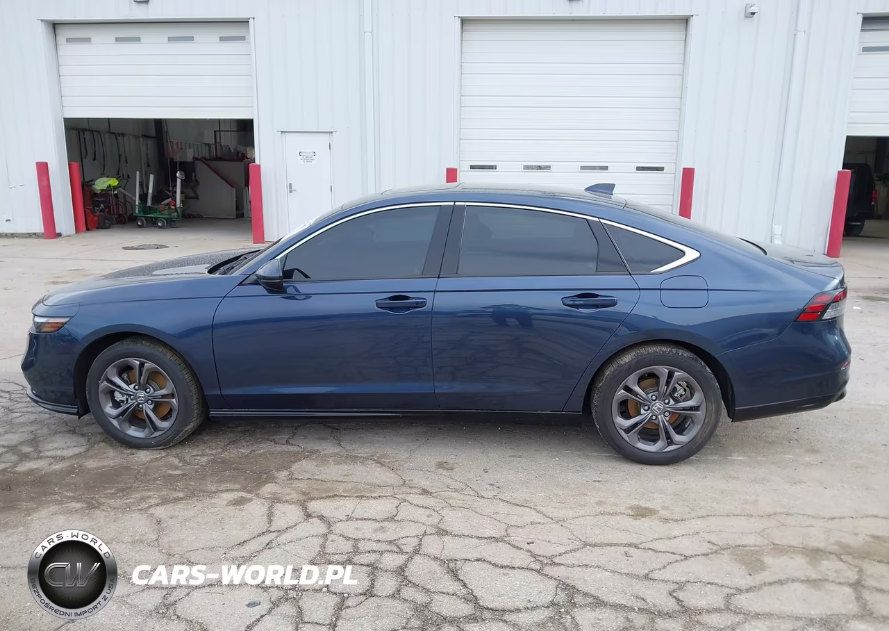 2025 Honda Accord Hybrid Ex-L VIN:1HGCY2F61SA062695 - 14