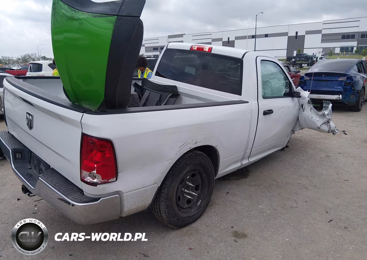 2019 Ram 1500 Classic Tradesman 4X2 6'4 Box VIN:3C6JR6AG1KG650731 - 4