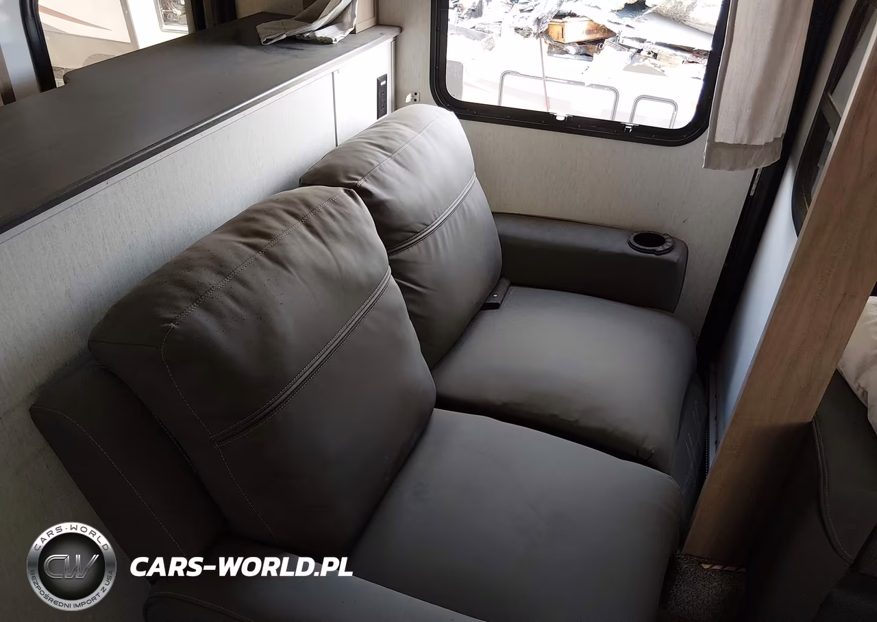 2023 Forest River Travel Trailer VIN:5ZT3SR2B7P6112987 - 11