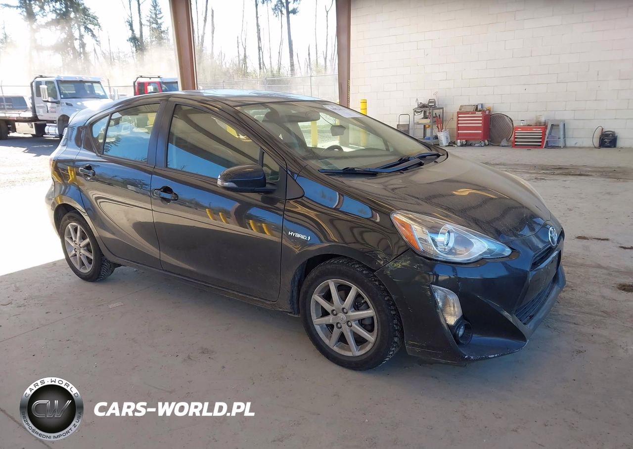 2015 Toyota Prius C Technology