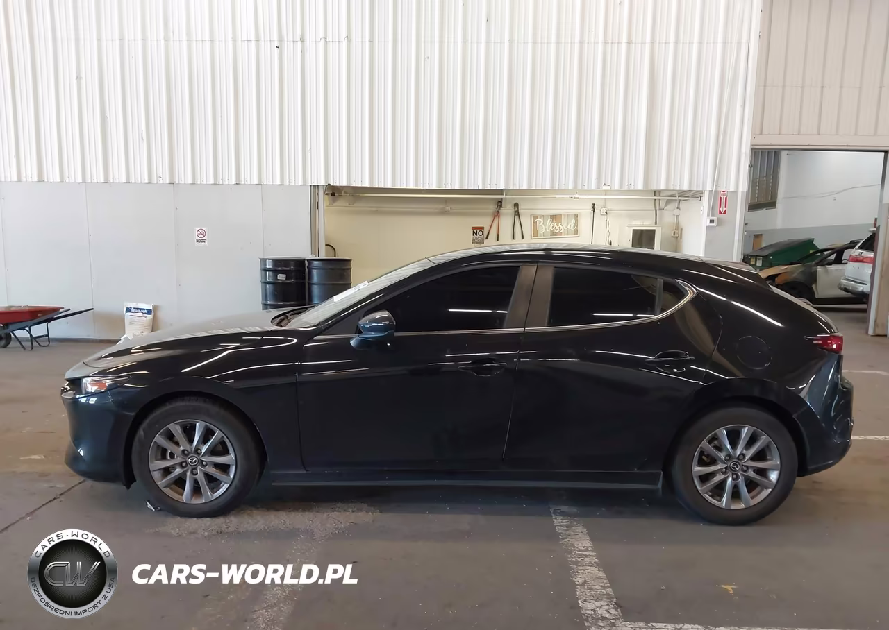 2021 Mazda Mazda3 2.5 S VIN:JM1BPAJL9M1346552 - 14