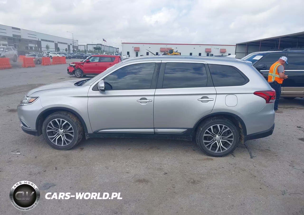 2018 Mitsubishi Outlander Se VIN:JA4AD3A32JZ064079 - 14