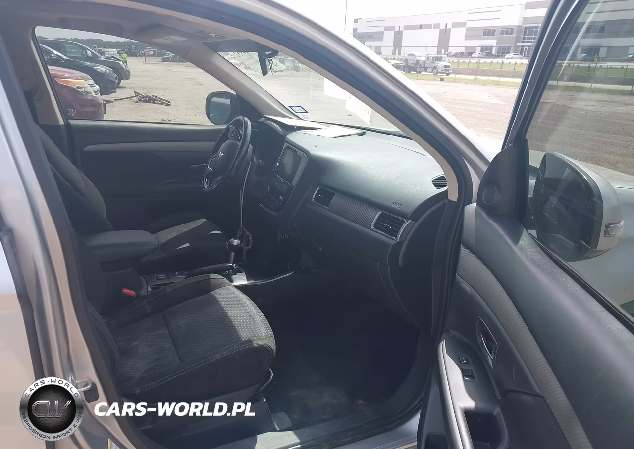 2018 Mitsubishi Outlander Se VIN:JA4AD3A32JZ064079 - 5