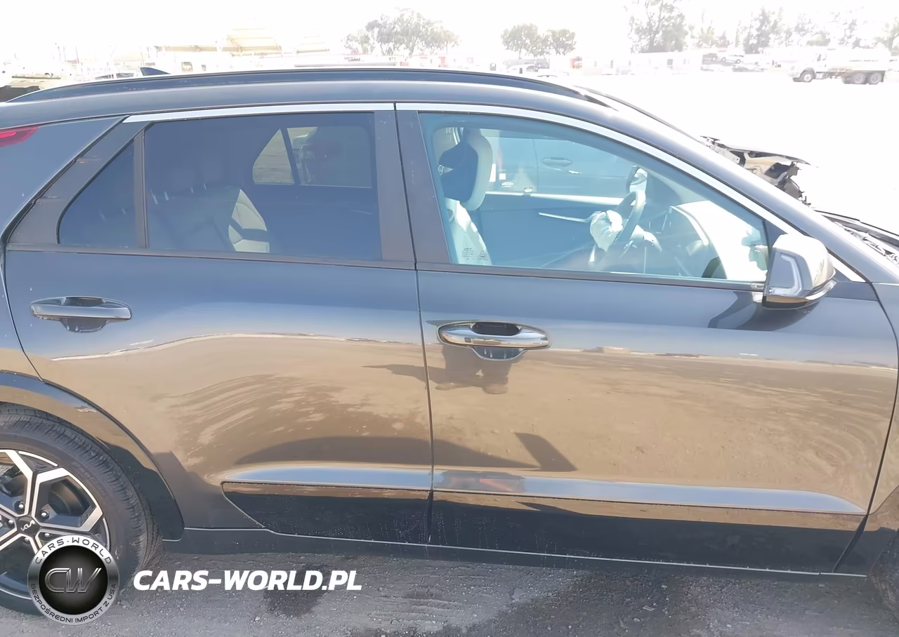 2025 Kia Niro Ex Touring VIN:KNDCR3LE3S5261415 - 13