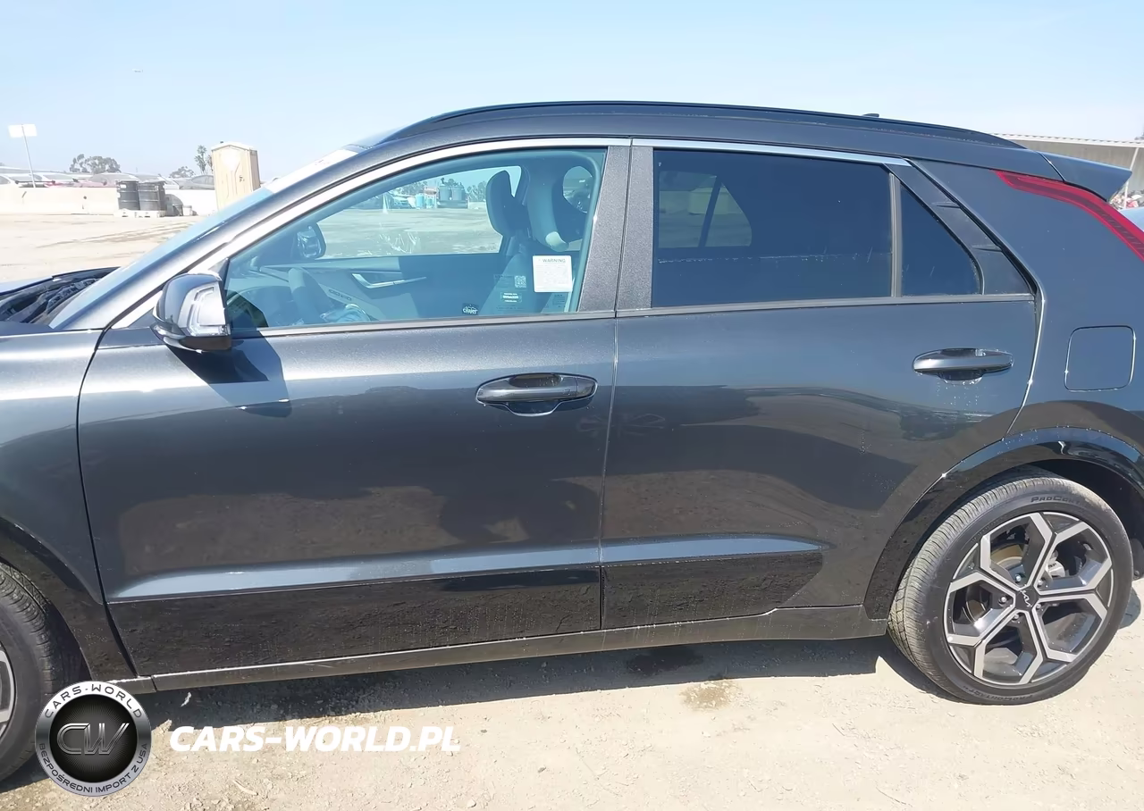 2025 Kia Niro Ex Touring VIN:KNDCR3LE3S5261415 - 14