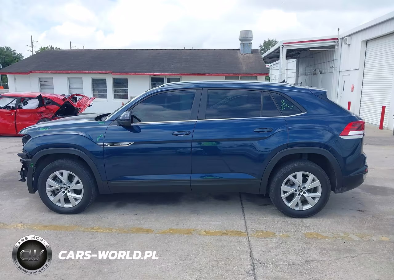 2021 Volkswagen Atlas Cross Sport 2.0T S VIN:1V2AC2CA0MC205817 - 14