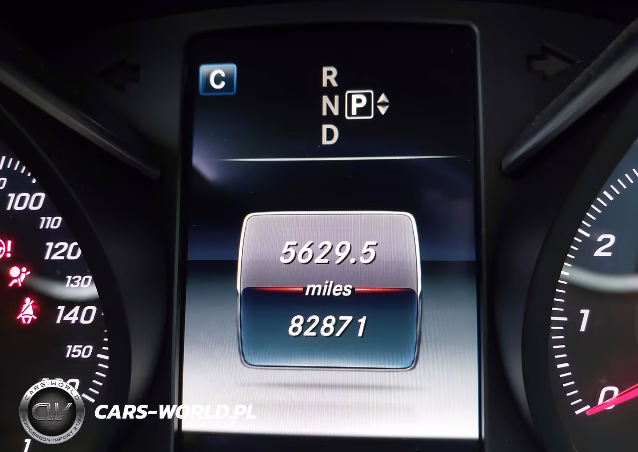 2015 Mercedes-Benz C 300 4Matic VIN:55SWF4KBXFU049519 - 15