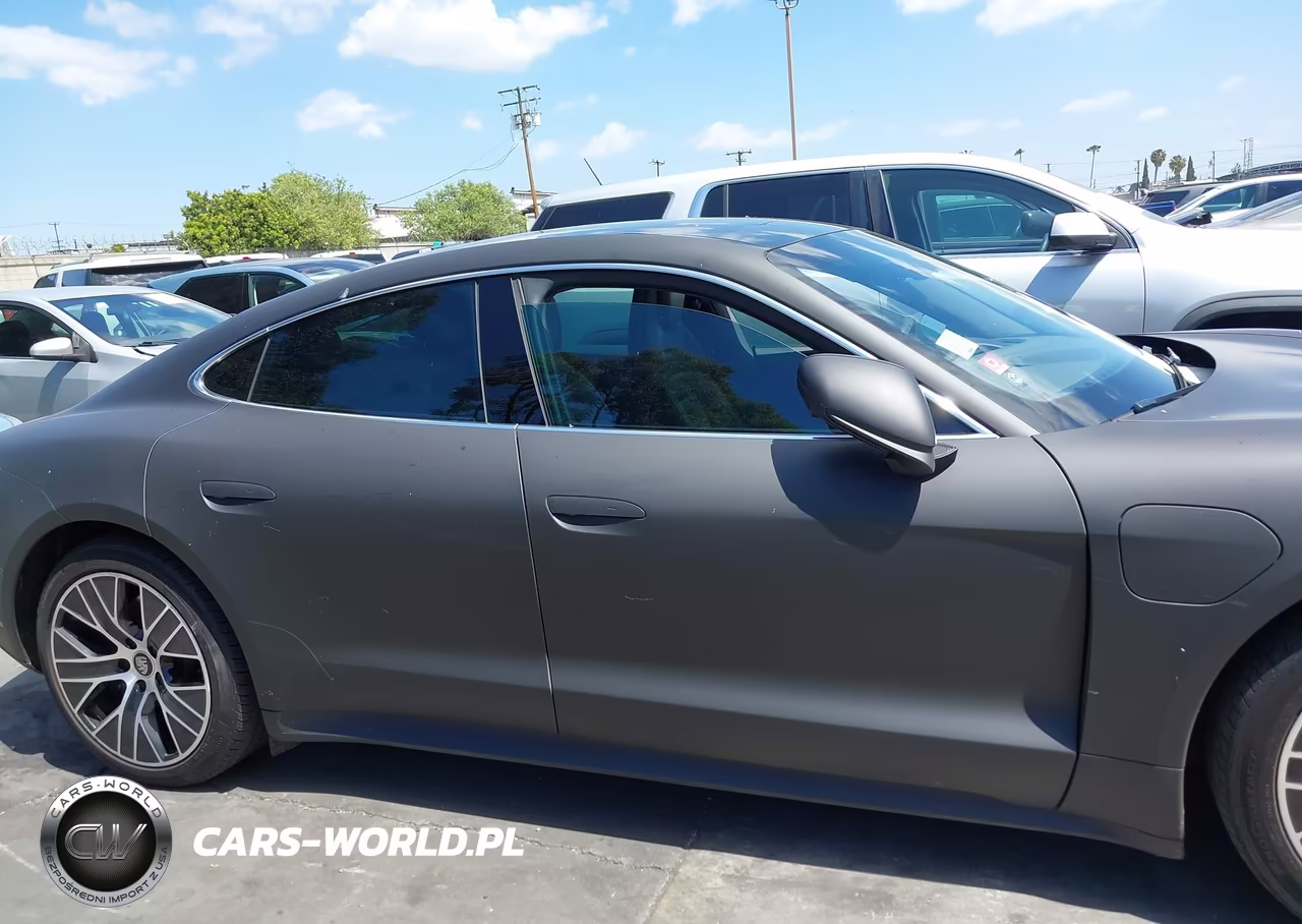 2022 Porsche Taycan VIN:WP0AA2Y14NSA12256 - 13