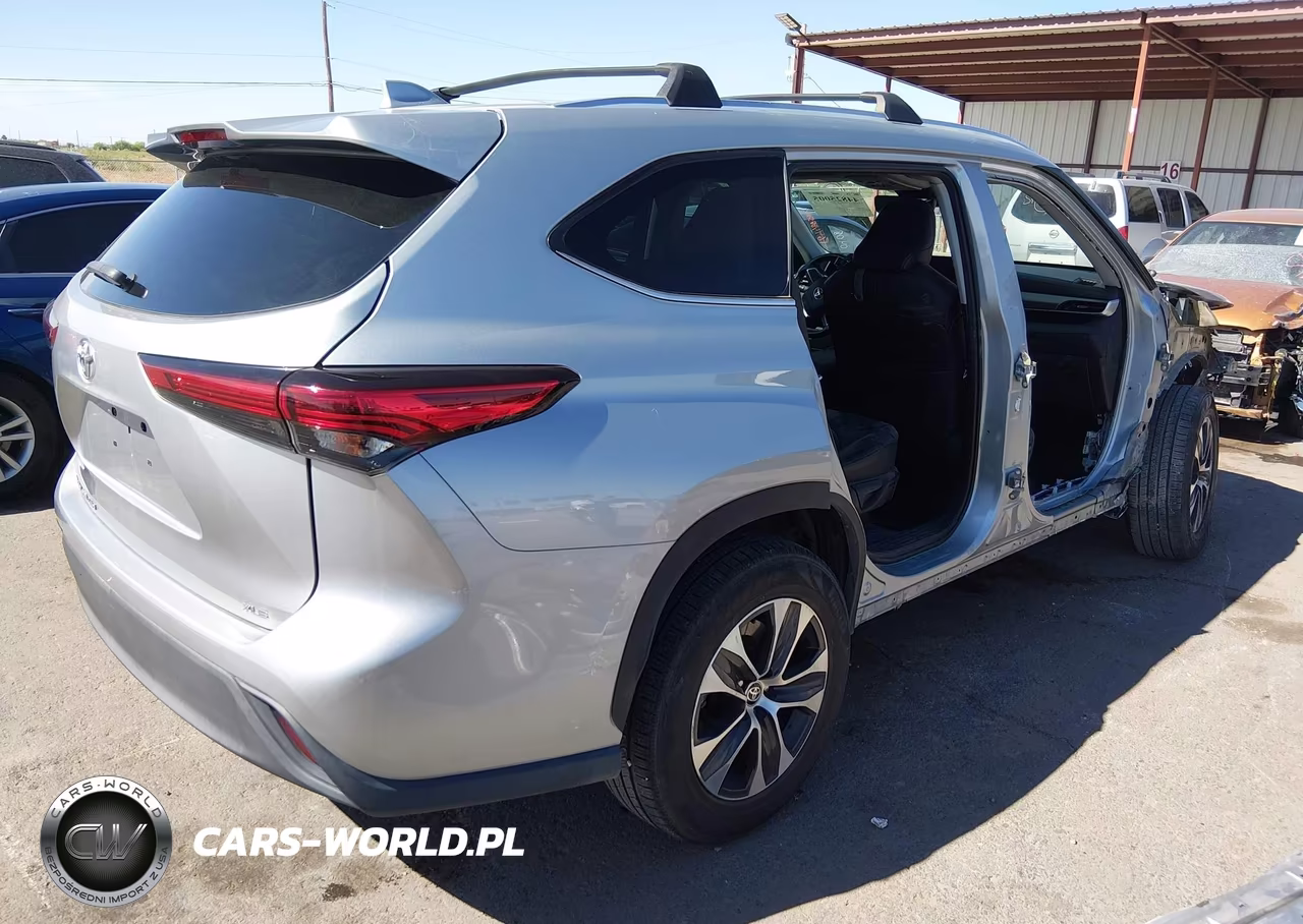 2021 Toyota Highlander Xle VIN:5TDHZRAH4MS514535 - 4