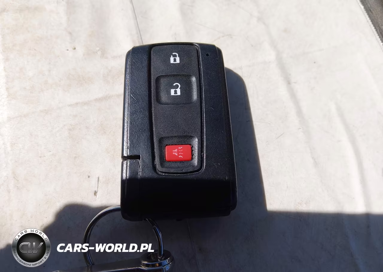 2004 Toyota Prius VIN:JTDKB20U640103883 - 11