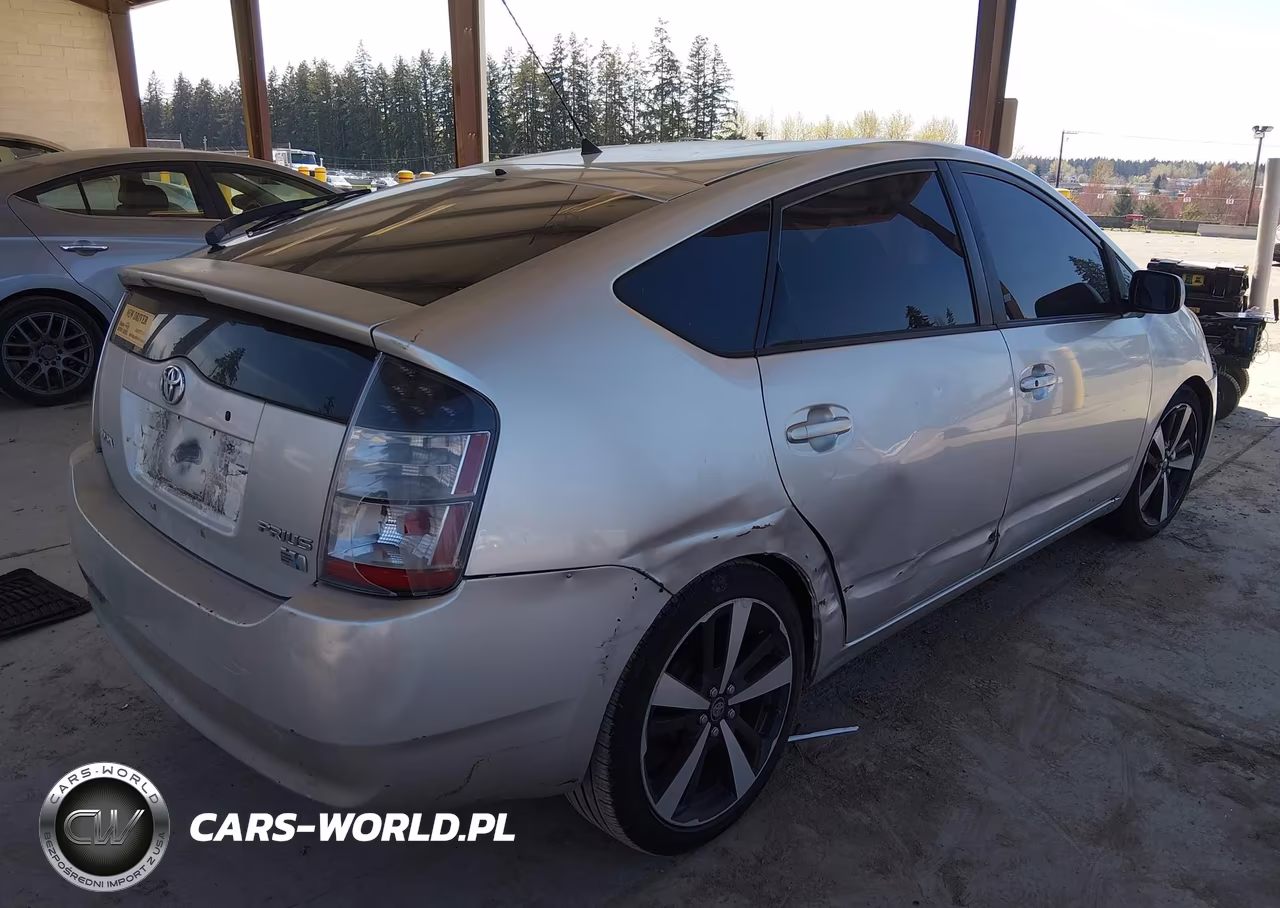 2004 Toyota Prius VIN:JTDKB20U640103883 - 4